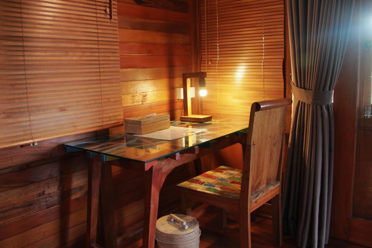 Romantic Deluxe 0Ne-Bedroom Wooden Villa 3 Ubud Exterior foto