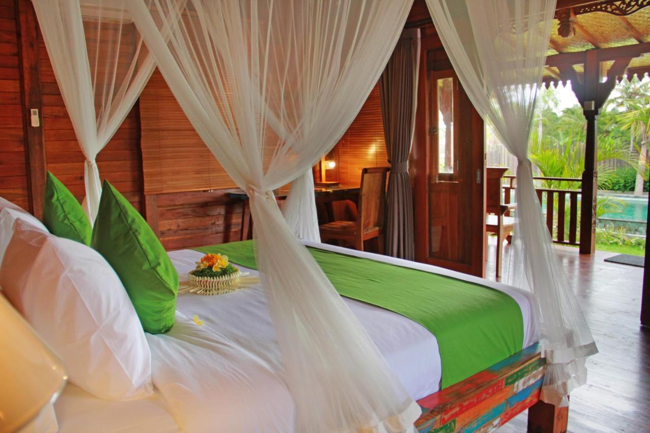 Romantic Deluxe 0Ne-Bedroom Wooden Villa 3 Ubud Exterior foto